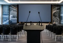 Costurile pun presiune pe industria auto: Renault poate muta producția din România Costurile pun presiune pe industria auto